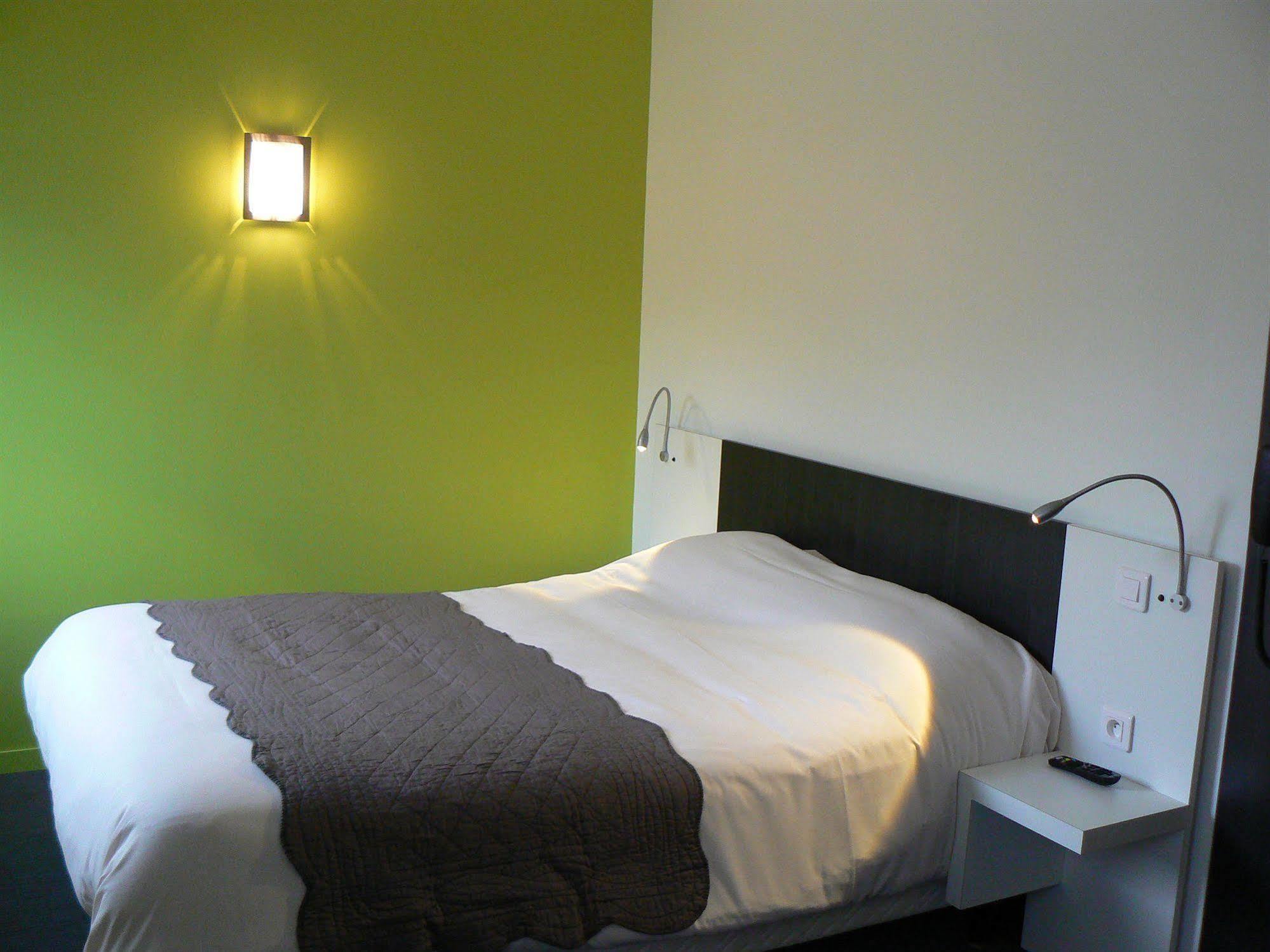 Brit Hotel Confort Rouen Centre Esterno foto